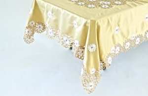 HA0002 Taupe Daisy 