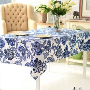 Tablecloths and Table Linens