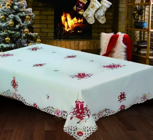 Embroidered Holiday Tablecloth HLN8781 (call for availability)